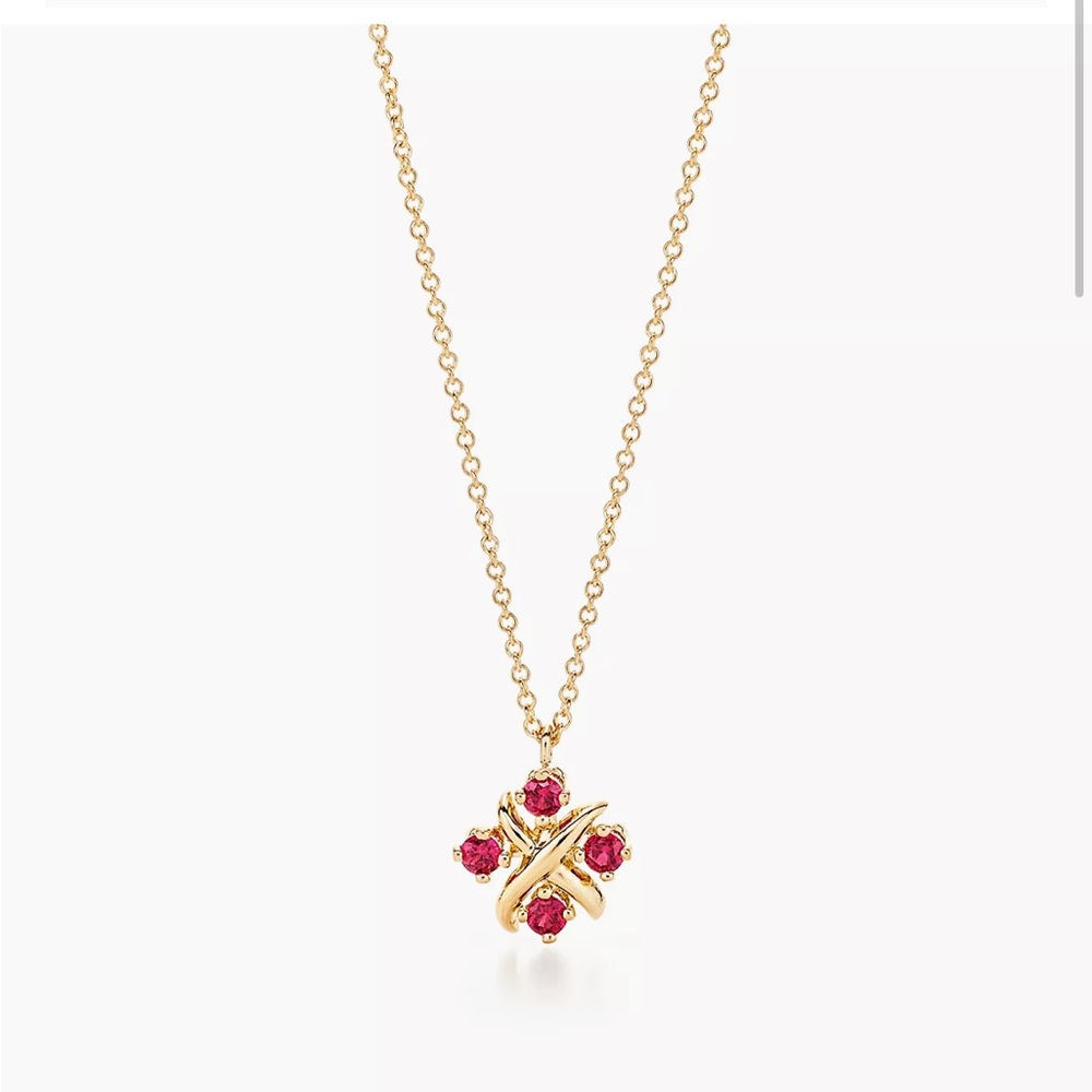 Tiffany’s Rudy necklace the Lynn pendants